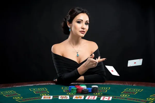 แชทออนไลน์-ปฏิสัมพันธ์ส